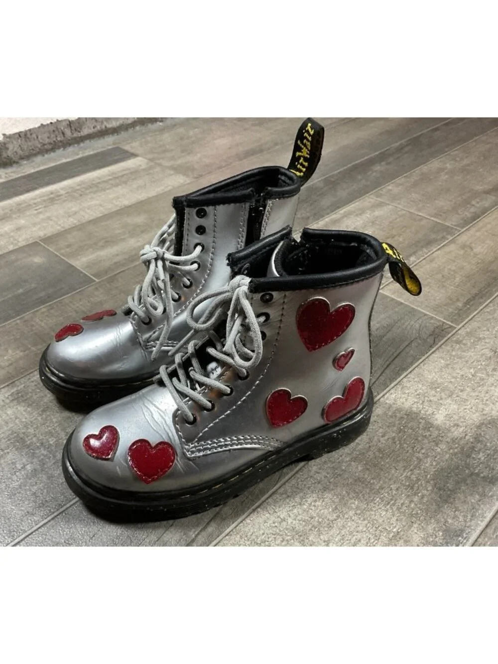 Dr Martens Youth 1460 Glitter Star Patent Lace Up Boots Heart Girls US 10